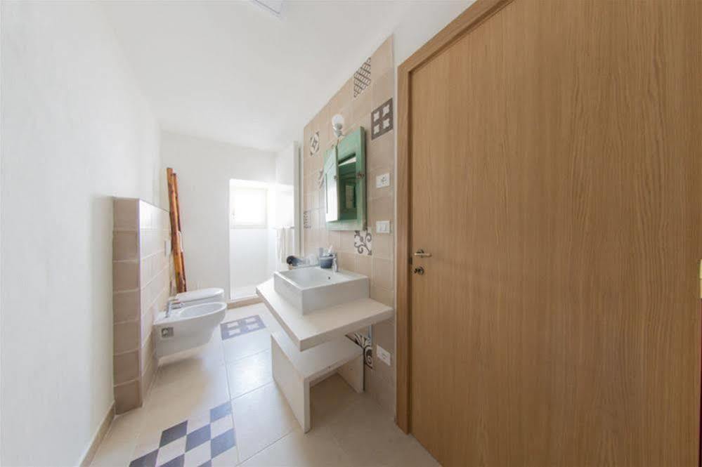 Capperi !! Holiday Rentals 모르치아노 디 루카 외부 사진